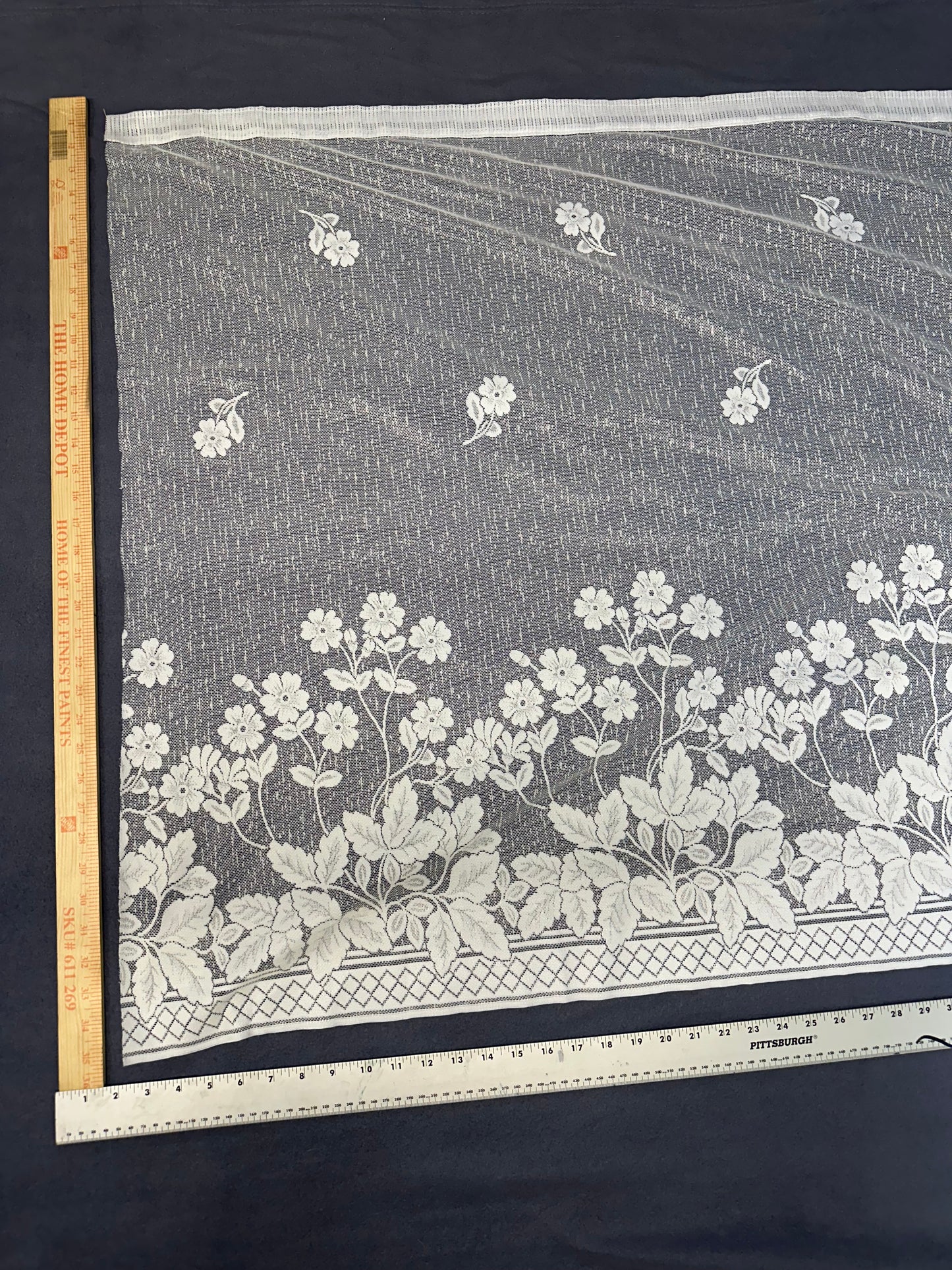 6.5ft x 3ft Flower Lace