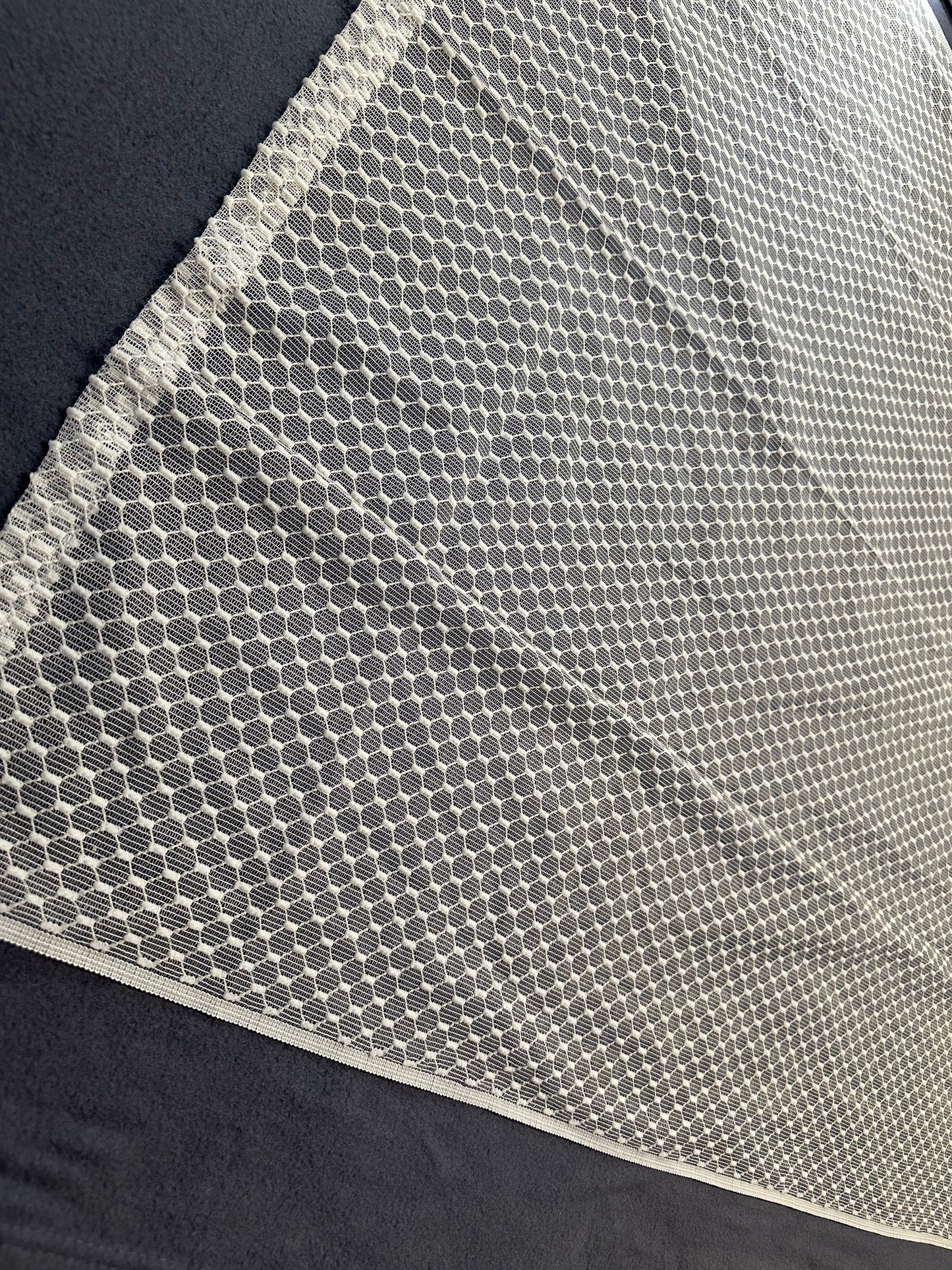5ft x 3.5ft Lace